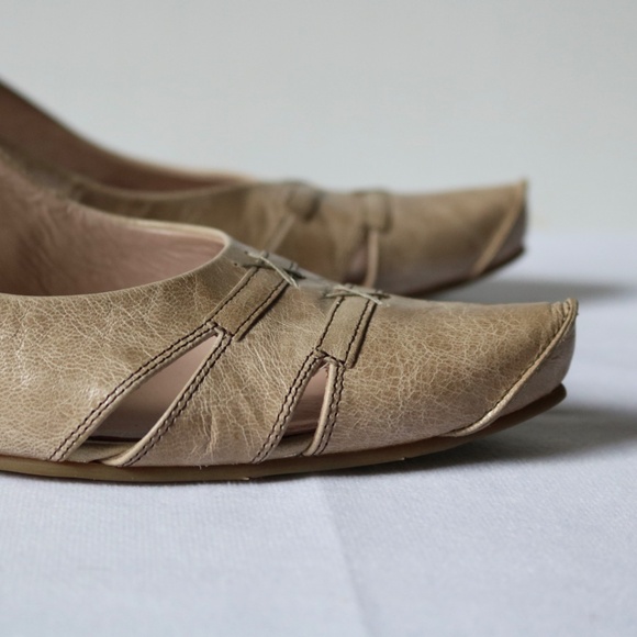 FUGITIVE By Francesco Rossi Leather Sling Back Heels Beige/Kaki Unique Size 38 - Picture 5 of 14